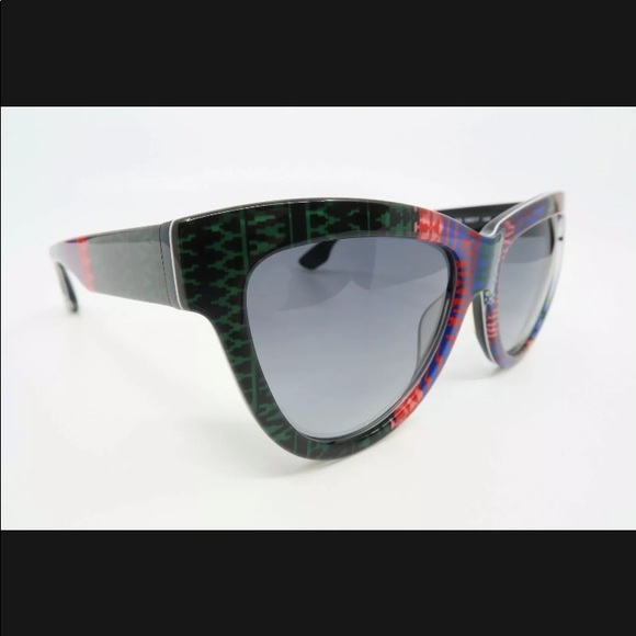 New Alexander McQueen Sunglasses - Picture 4 of 5